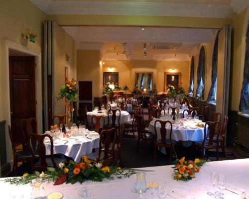 The Racquet Club Aparthotel Liverpool Exteriör bild