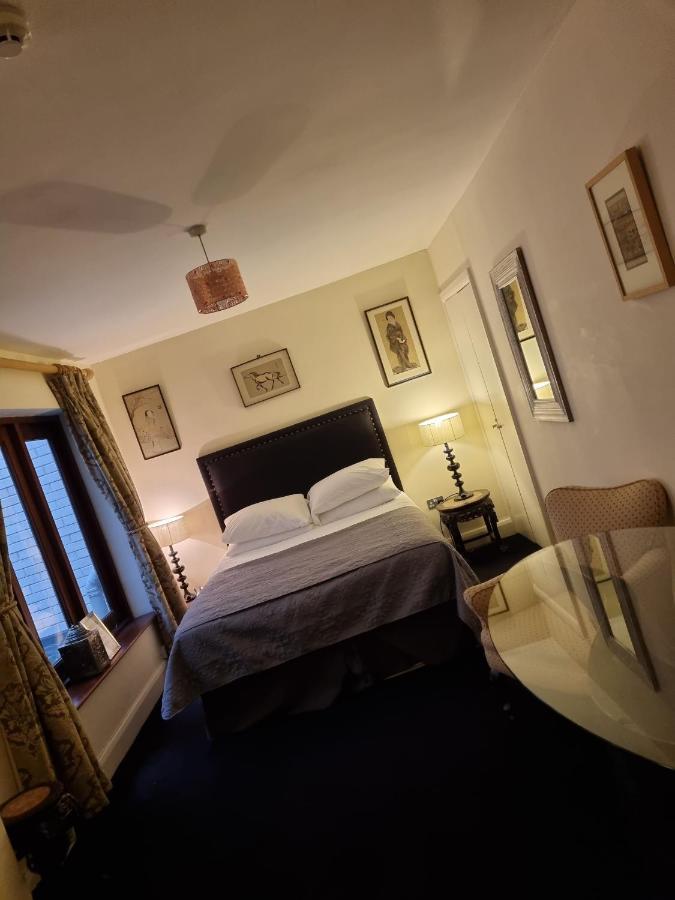 The Racquet Club Aparthotel Liverpool Exteriör bild